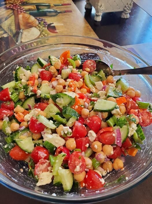 Easy Chickpea Salad