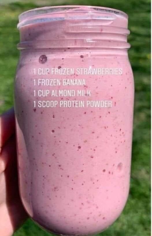 Low Point Strawberry Banana Protein Smoothie