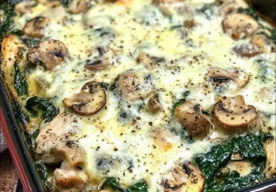 Keto Chicken Spinach and Mushroom Oven Dish