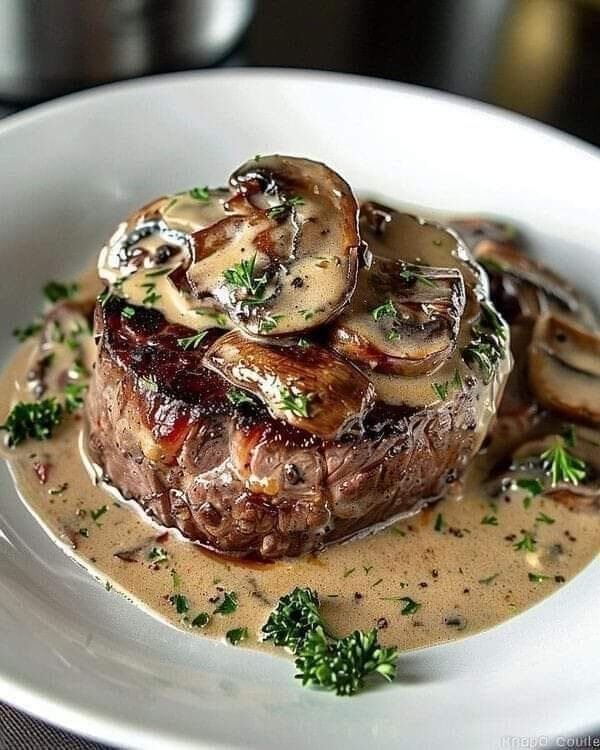 Low-Points Slow Cooker Swiss Steak