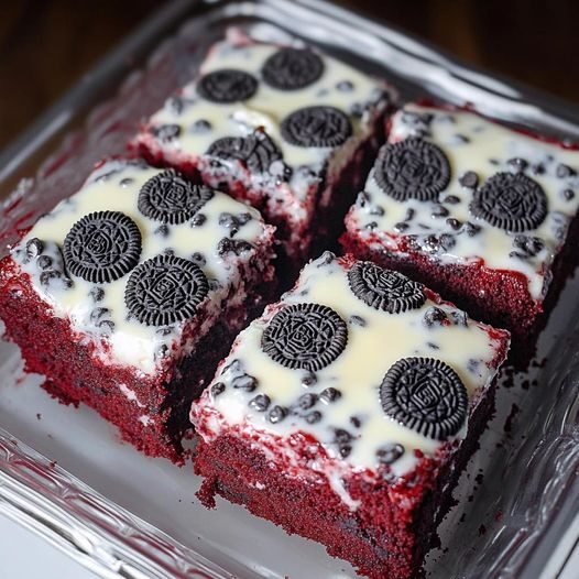 Cookies & Cream Red Velvet Brownies