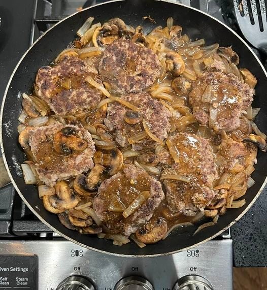Weight Watchers Salisbury Steak with Mushrooms and Onions