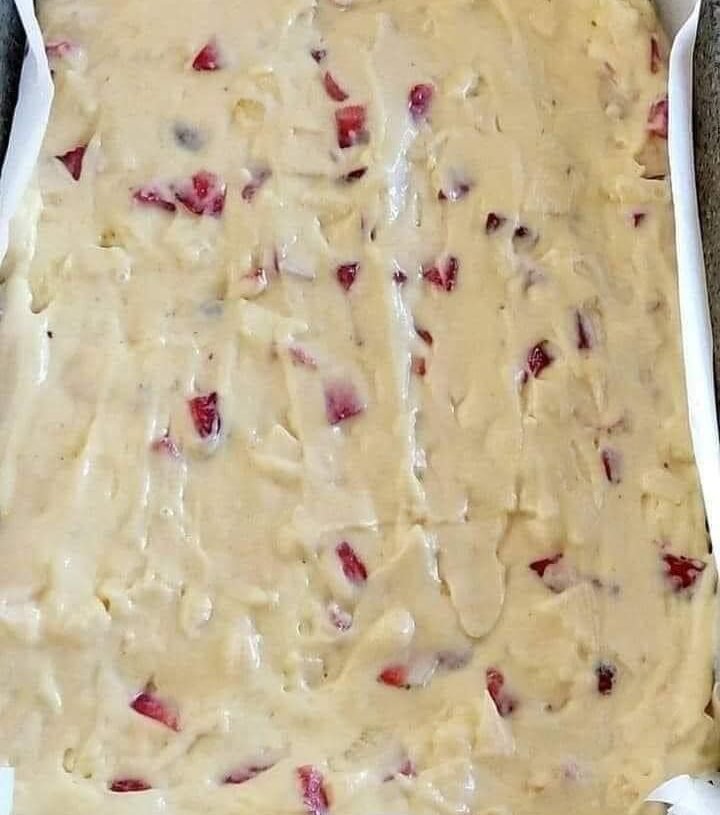 Strawberry Bliss Bars