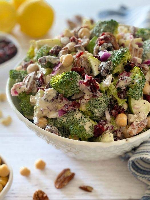 Roasted Broccoli & Quinoa Salad