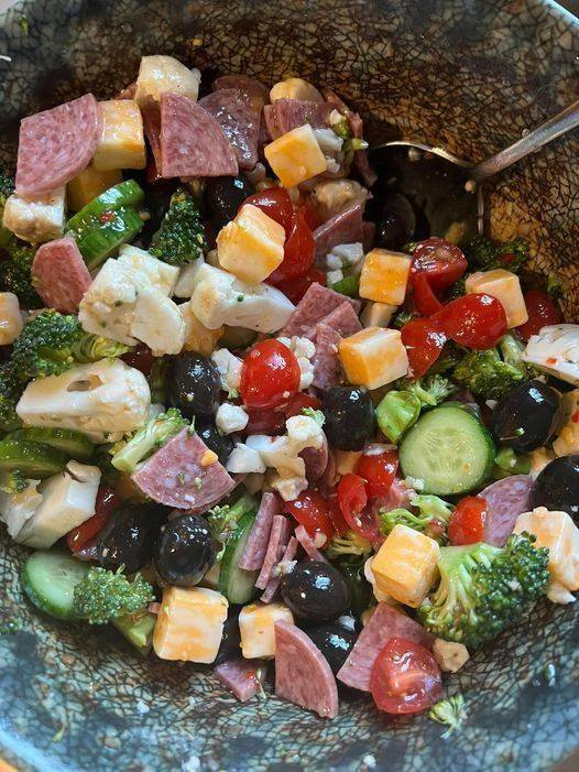 Keto Italian Veggie Salad