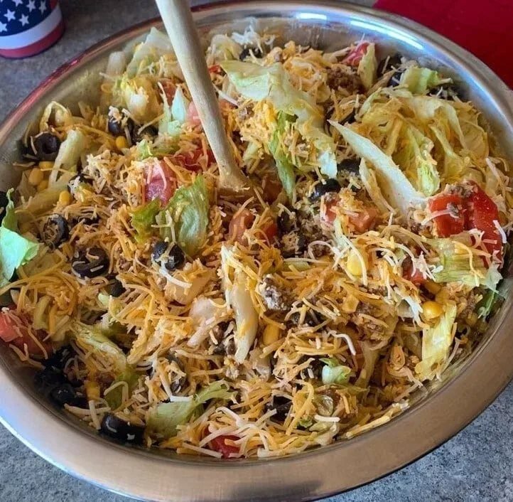 Low Point Keto Catalina Taco Salad
