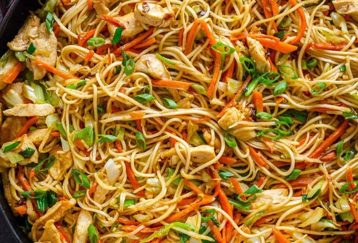 Weight Watchers-friendly Chicken Chow Mein
