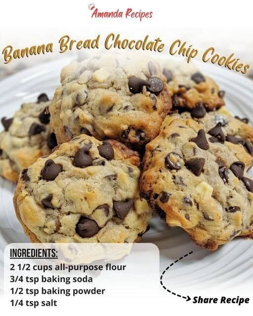 Banana Bread Chocolate Chip Cookies