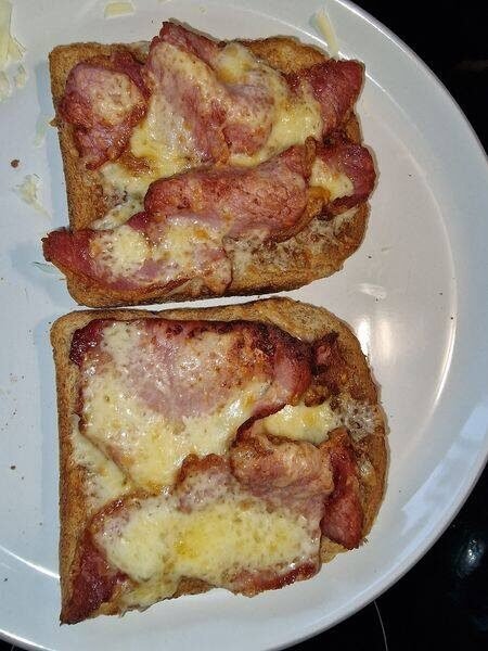 Air Fryer Bacon and Cheese Toast