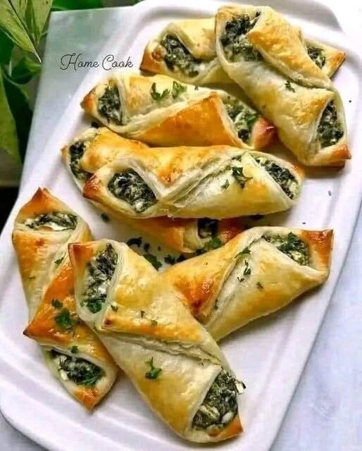 Air Fryer Cream Cheese Spinach Puffs