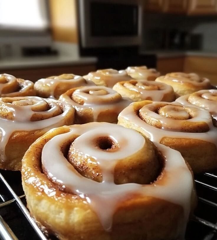 Keto Cinnamon Low Carb Rolls