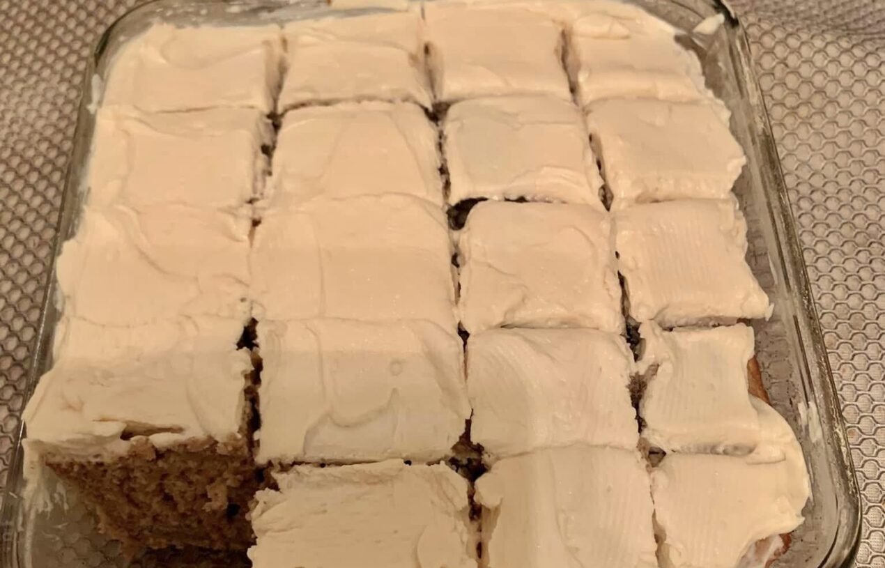 Weight Watchers Cream Cheese Frosted Banana Cake