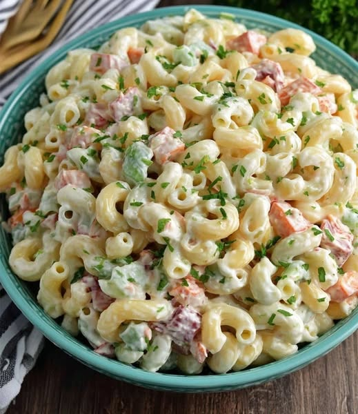 Hawaiian macaroni salad