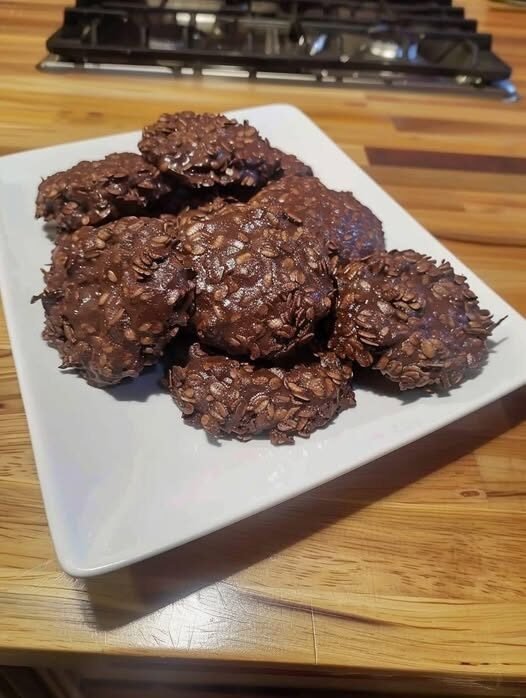 1-Point No-Bake Oatmeal Chocolate Cookies 🍫✨