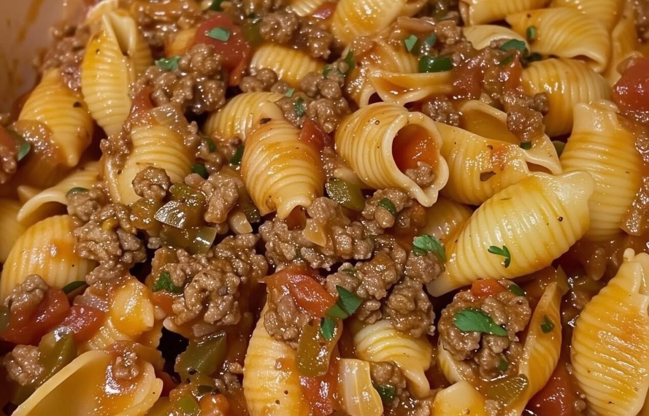 ⭐ Healthy Pasta Shells with Ground Beef (Light & Creamy!)