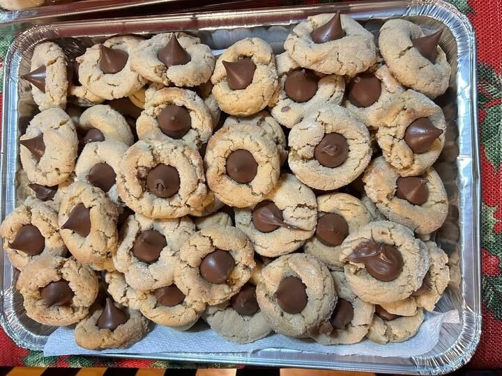 Classic Peanut Butter Blossom Cookies