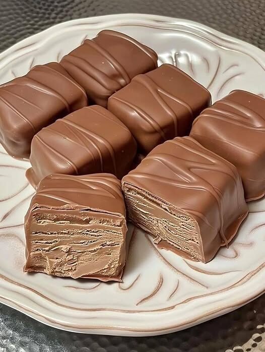 🍫 Mediterranean Silk Chocolate Layered Delights
