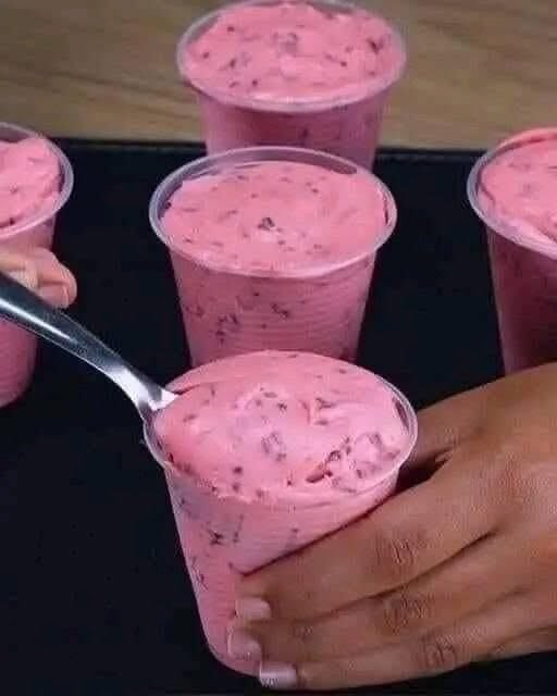 No-Flour Pink Frozen Dessert Cups (Sugar-Free & Ultra Light)
