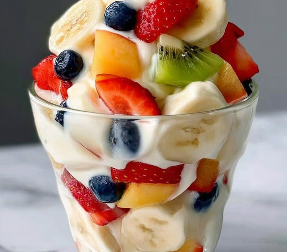 Creamy Yogurt Fruit Parfait