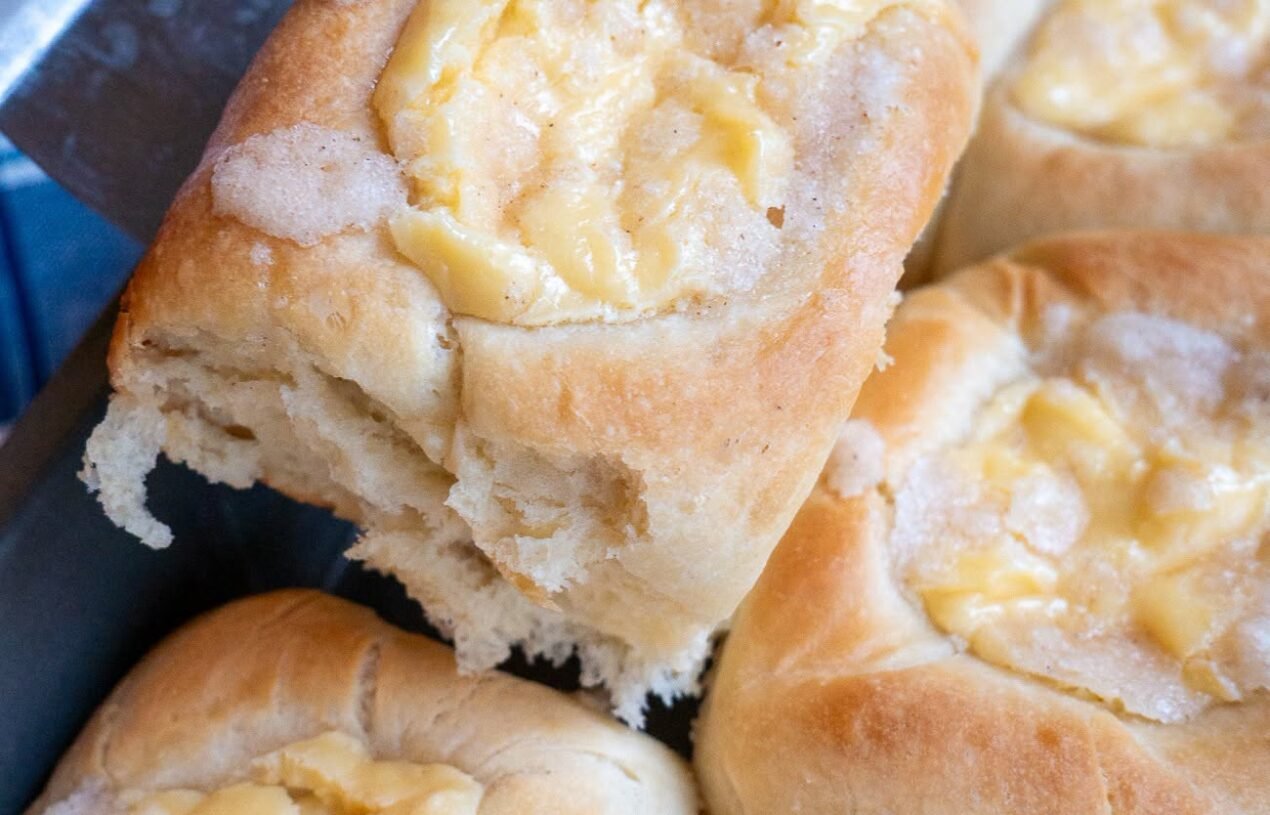 Lightened-Up Cheesy Bakery Rolls