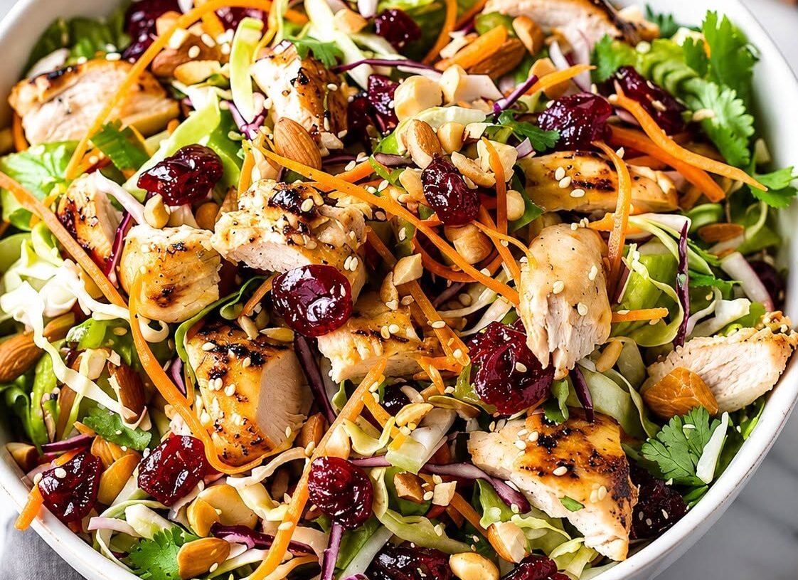 🥗 Asian Chicken Crunch Salad