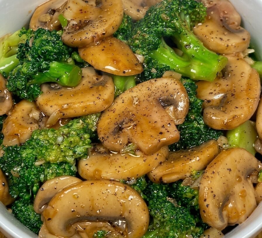 Garlic Mushroom Broccoli Stir-Fry