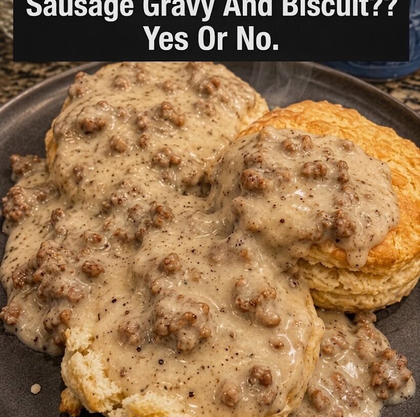 Sausage Gravy & Biscuits